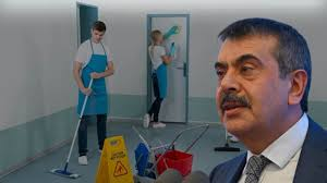 image-32 TYP kalkıyor mu? Okullara 70 bin temizlik görevlisi alımı geliyor 🏫